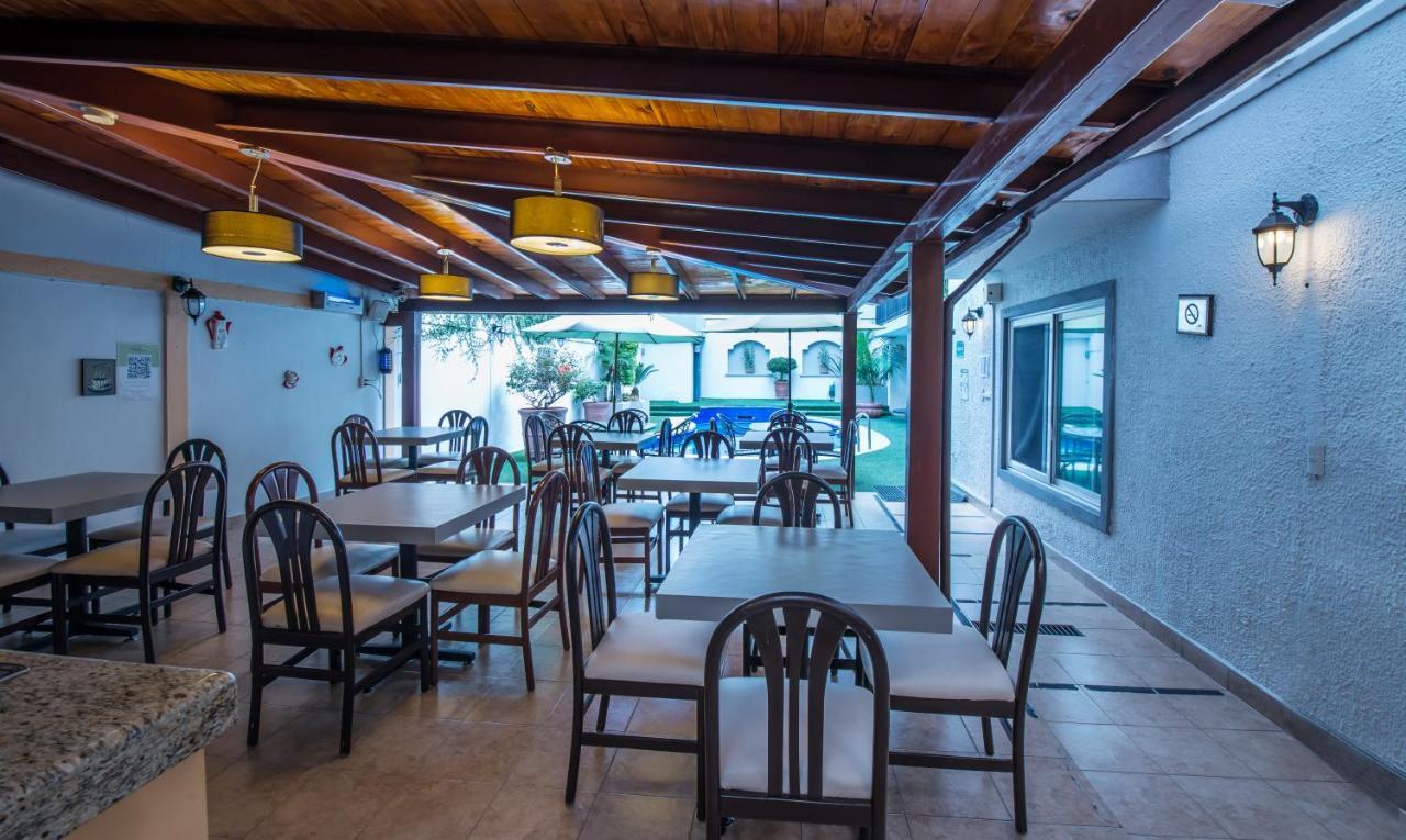 Del Marques Hotel And Suites Guadalajara Ngoại thất bức ảnh