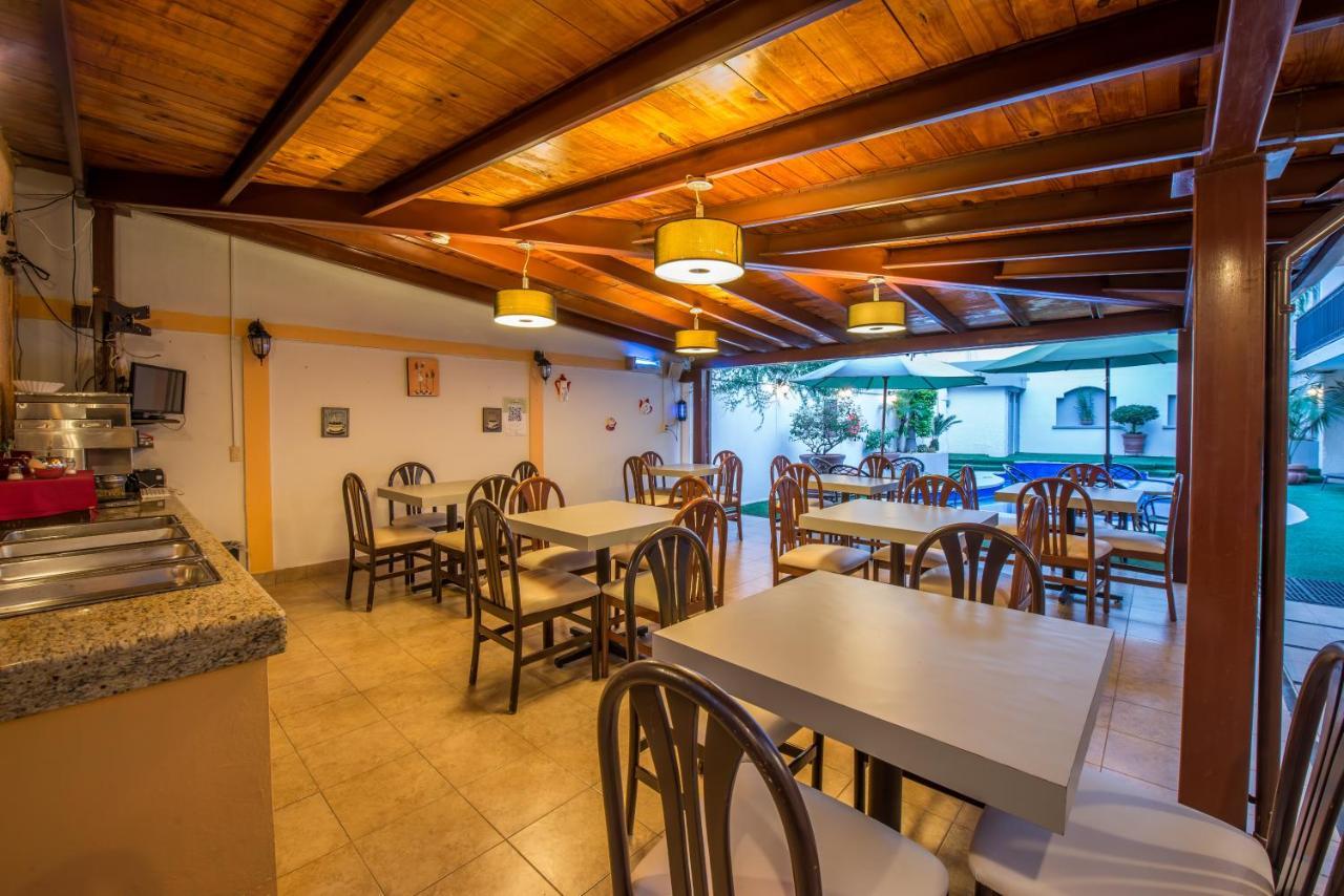 Del Marques Hotel And Suites Guadalajara Ngoại thất bức ảnh