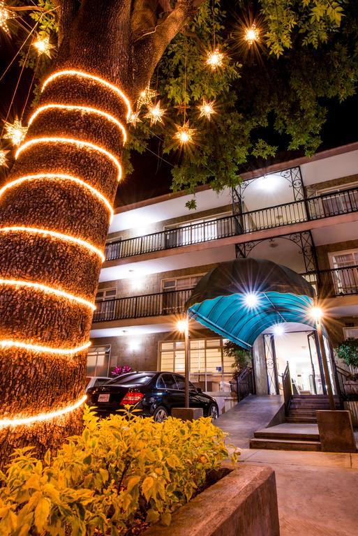 Del Marques Hotel And Suites Guadalajara Ngoại thất bức ảnh