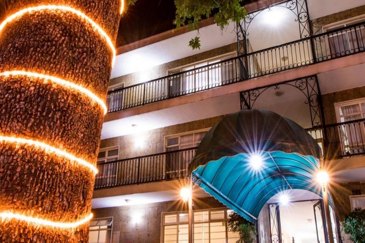 Del Marques Hotel And Suites Guadalajara Ngoại thất bức ảnh