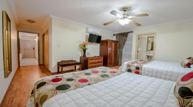 Del Marques Hotel And Suites Guadalajara Ngoại thất bức ảnh